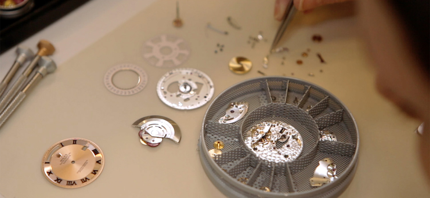 deconstructed watch deconstructed watch, screenshot